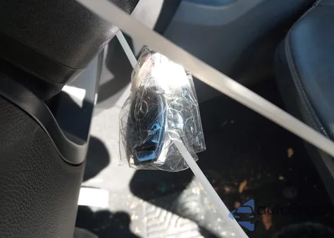 2014 Mercedes-Benz Gl 550 4Matic z USA, uszkodzony, nr VIN 4JGDF7DE5EA362112